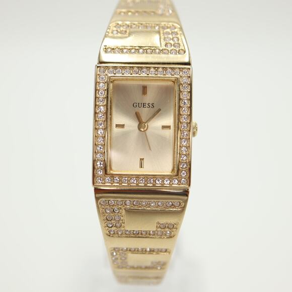 Guess Womens Gold Tone Gem Pave 18mm Rectangle Watch Jewel Bracelet New Battery - Picture 5 of 12